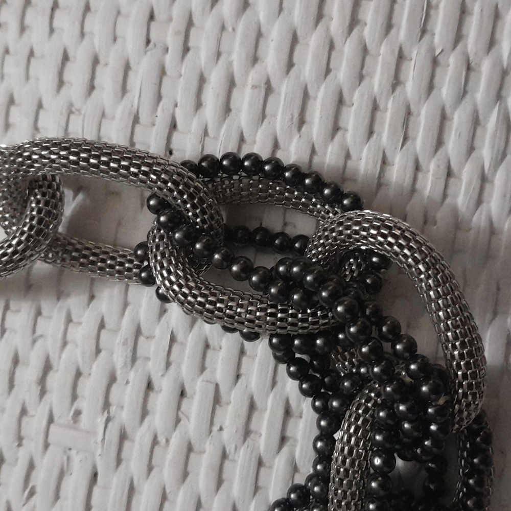 Mesh necklace - Picture 2 of 3